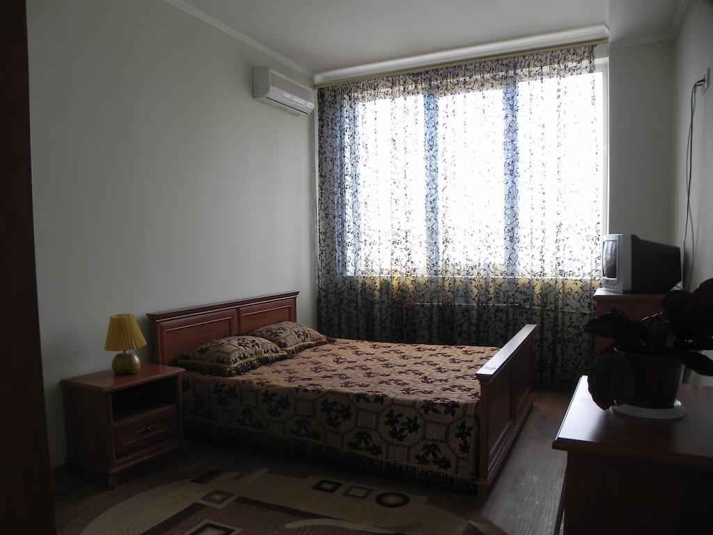 Blaz Hotel Одеса Екстериор снимка
