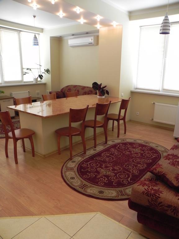Blaz Hotel Одеса Екстериор снимка